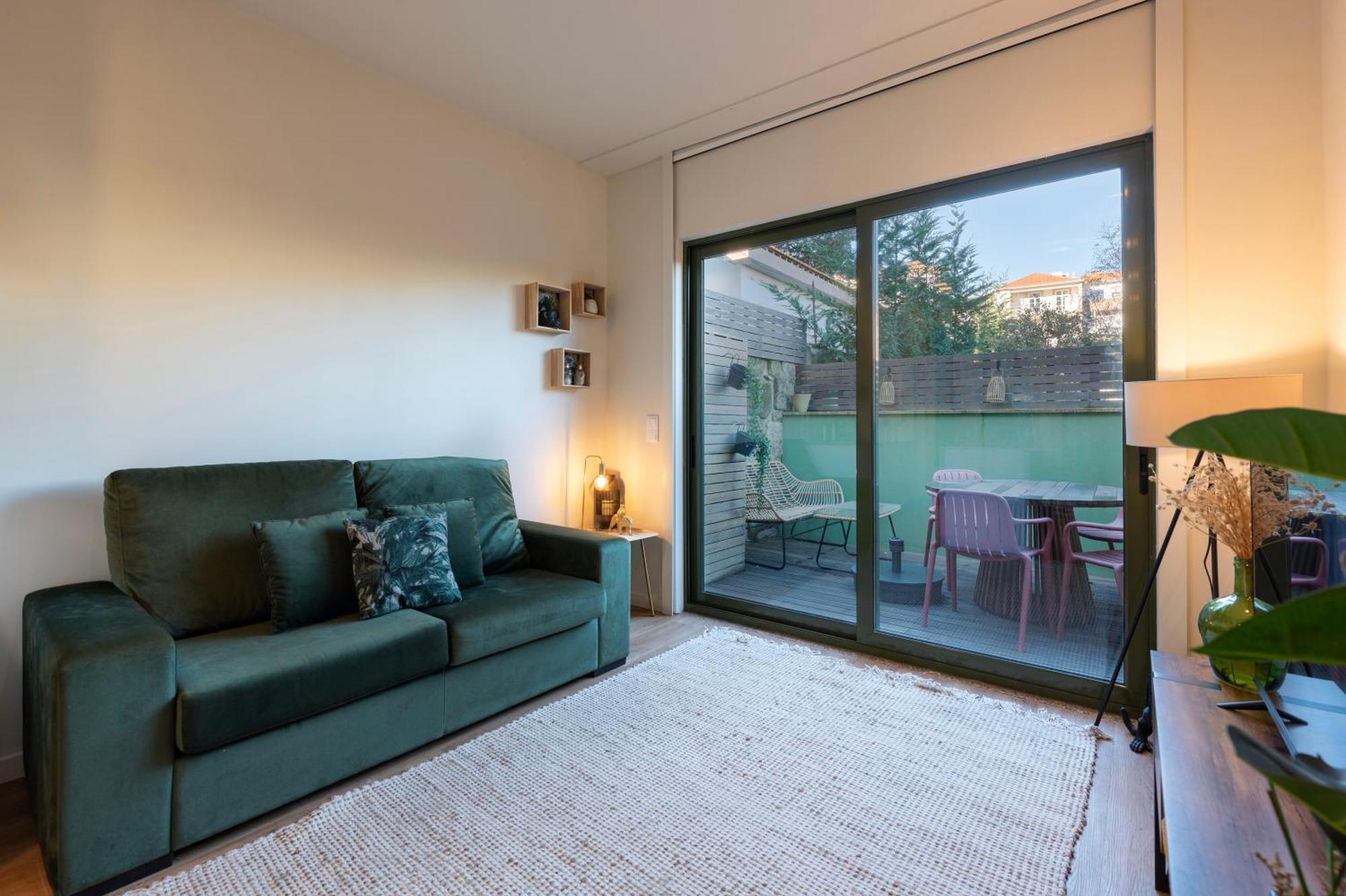 Apartamento Exotic Flat With Shared Pool & Garden Oporto